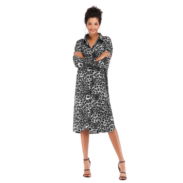 2020 autumn and winter new lapel button chiffon leopard dress is long and loose, Black;gray
2020 autumn and winter new lapel button chiffon leopard dress is long and loose, Black;gray