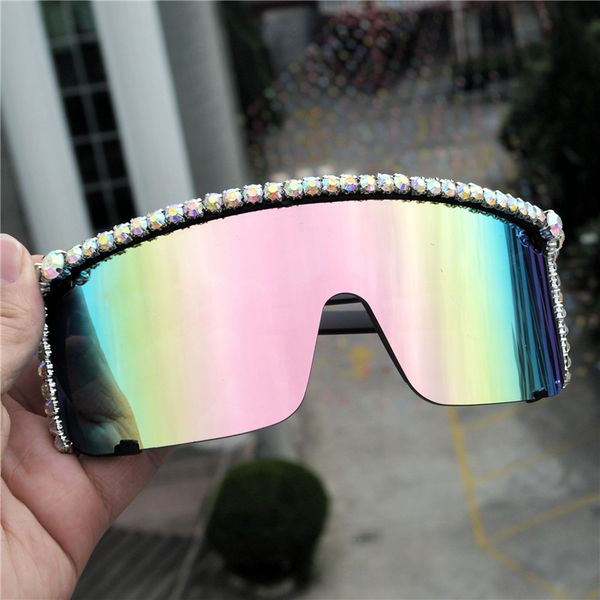 мода 2019 rhinestone солнцезащитные очки для женщин алмазный солнцезащитные очки черный квадрат кадра большой uv400 fml, White;black
мода 2019 rhinestone солнцезащитные очки для женщин алмазный солнцезащитные очки черный квадрат кадра большой uv400 fml, White;black