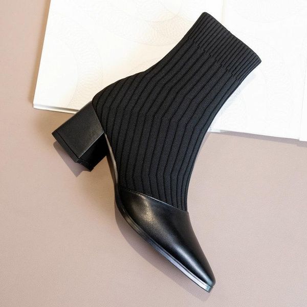 sklfgxzy new winter 2020 genuine leather women boots european style pointed his ankle ankle boots are fashionable size 34-43, Black
sklfgxzy new winter 2020 genuine leather women boots european style pointed his ankle ankle boots are fashionable size 34-43, Black