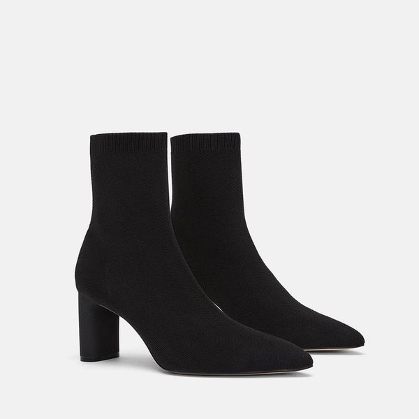 2021 autumn thick heels with knitting socks boots increased with thin ankle boots pointed toe stretch women's, Black
2021 autumn thick heels with knitting socks boots increased with thin ankle boots pointed toe stretch women's, Black