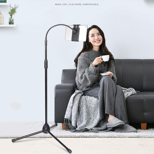 triple-cornered stand, floor-mounted mobile phone stand,standing hose tripod, for live broadcast, watching tv, video1
triple-cornered stand, floor-mounted mobile phone stand,standing hose tripod, for live broadcast, watching tv, video1