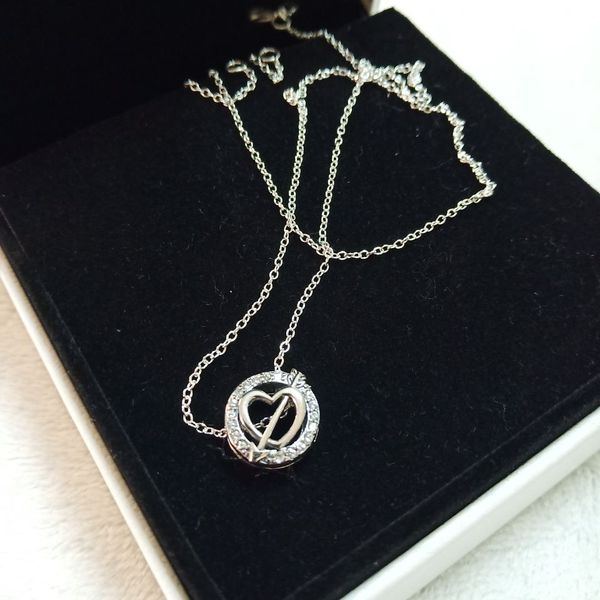 100% 925 sterling silver women love pendant crystal necklace fashion jewelry for women
100% 925 sterling silver women love pendant crystal necklace fashion jewelry for women