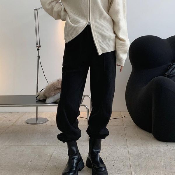 autumn and winter women's pants casual solid color high waist loose sweatpants, Black;white
autumn and winter women's pants casual solid color high waist loose sweatpants, Black;white
