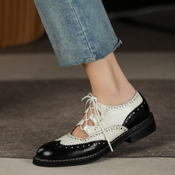 2020 genuine oxford round-toe black-white lady lace up brogues moccasins casual for woman leather shoes 2gzn
2020 genuine oxford round-toe black-white lady lace up brogues moccasins casual for woman leather shoes 2gzn