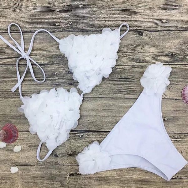 2019 women solid color floral bra set hanging neck petal bikini set ladies solid color underwear wire bra + panties1, Red;black
2019 women solid color floral bra set hanging neck petal bikini set ladies solid color underwear wire bra + panties1, Red;black