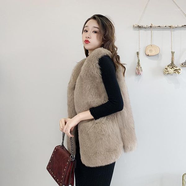 women autumn winter new faux fur vest sleeveless korean fake fur jacket furry abrigos para mujer female clothing ed50pc1, Black
women autumn winter new faux fur vest sleeveless korean fake fur jacket furry abrigos para mujer female clothing ed50pc1, Black