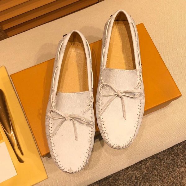 a1 luxurys fashion leather shoes men dress shoes business pointed toe lace-up wedding shoe rubber sole breathable male shoe. size 38-46, Black
a1 luxurys fashion leather shoes men dress shoes business pointed toe lace-up wedding shoe rubber sole breathable male shoe. size 38-46, Black