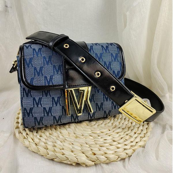 quality denim crossbody bag for women 2020 new classic printed pattern shoulder flap bag ladies fashionable party purse sac luxe
quality denim crossbody bag for women 2020 new classic printed pattern shoulder flap bag ladies fashionable party purse sac luxe