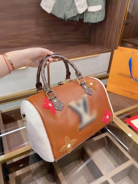 кожа сумки высокого качества роскошные сумки кошелек известные женщины crossbody сумка мода плеча сумки -l0844, Black
кожа сумки высокого качества роскошные сумки кошелек известные женщины crossbody сумка мода плеча сумки -l0844, Black