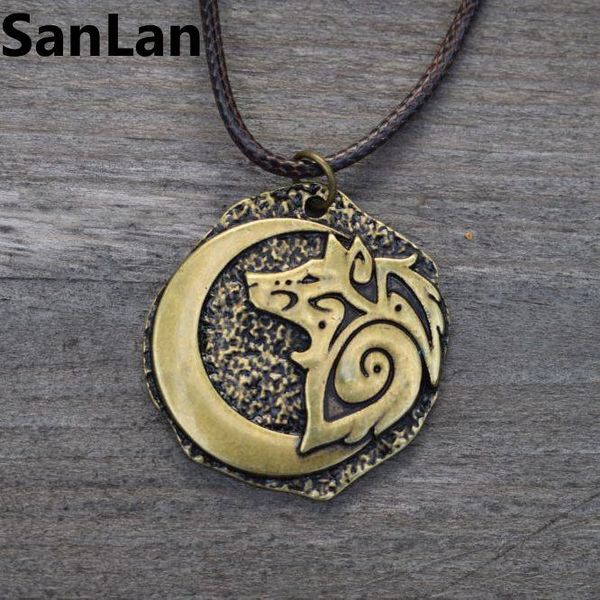 1pcs crescent moon pendant wolf jewelry tribal wolf necklace sanlan, Silver 
1pcs crescent moon pendant wolf jewelry tribal wolf necklace sanlan, Silver