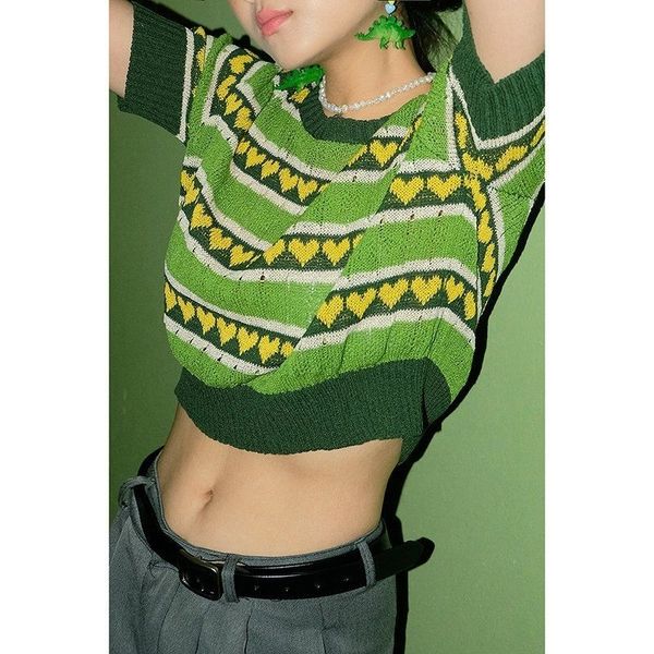 qiukichonson summer short sleeve sweaters for women vintage avocado green heart pattern knitted crop knitwear ladies jumpers y200720, White;black
qiukichonson summer short sleeve sweaters for women vintage avocado green heart pattern knitted crop knitwear ladies jumpers y200720, White;black