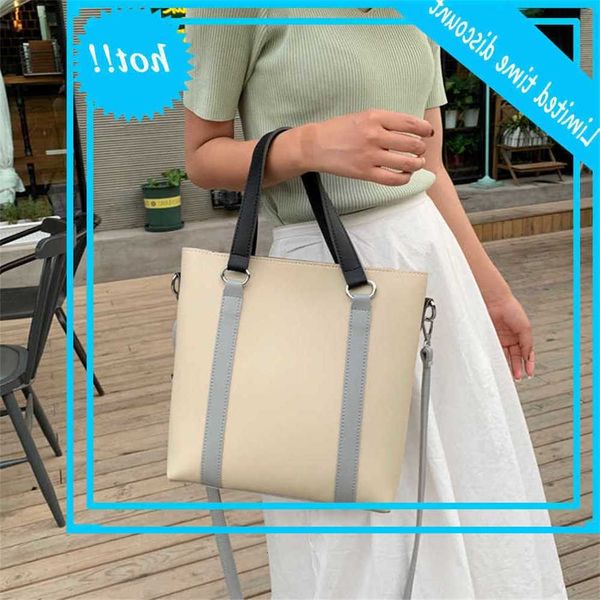 pu leather emmer crossbody bags for women 2021 trend shoulder handbags women's casual travels lady designer branded handbag
pu leather emmer crossbody bags for women 2021 trend shoulder handbags women's casual travels lady designer branded handbag
