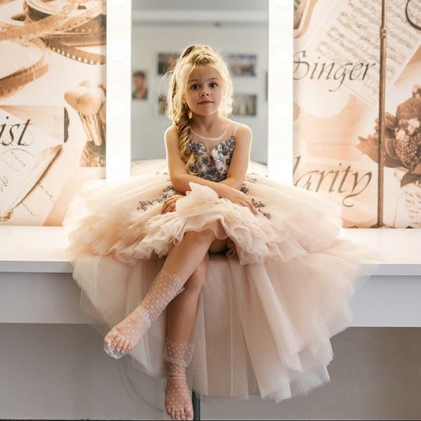 champagne laceflower girl dresses sheer neck beaded hi-lo little girl wedding dresses vintage communion pageant dresses gowns f2145, White;blue
champagne laceflower girl dresses sheer neck beaded hi-lo little girl wedding dresses vintage communion pageant dresses gowns f2145, White;blue