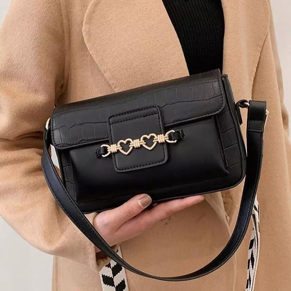 cross body crocodile pattern pu leather armpit bag 2021 women's designer handbags and purse wide shoulder strap messenger bags
cross body crocodile pattern pu leather armpit bag 2021 women's designer handbags and purse wide shoulder strap messenger bags