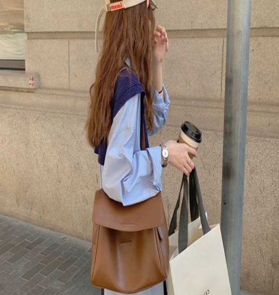 fashion women bag one shoulder bag large lady cute girl vintage messenger cross body simple autumn winter qiurry7
fashion women bag one shoulder bag large lady cute girl vintage messenger cross body simple autumn winter qiurry7