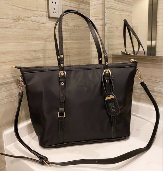 luxury designer original style black nylon waterproof large shopping bag 2021 woman fashion one shoulder bags handbag
luxury designer original style black nylon waterproof large shopping bag 2021 woman fashion one shoulder bags handbag