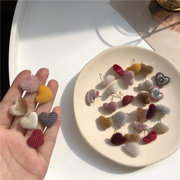 stud 1pair-10pair 17*15mm korea peach heart alloy cloth earrings. stud-earring charm for woman girl jewelry making 2021 trendystud, Golden;silver
stud 1pair-10pair 17*15mm korea peach heart alloy cloth earrings. stud-earring charm for woman girl jewelry making 2021 trendystud, Golden;silver