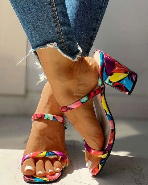 2020 women's summer new sandals thick heel slipper candy color women's sandals middle heel fashion outwear #cv5e, Black
2020 women's summer new sandals thick heel slipper candy color women's sandals middle heel fashion outwear #cv5e, Black