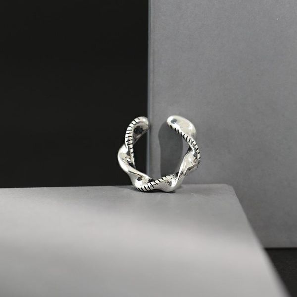 hoop & huggie twist no piercing wrap cartilago thai silver color for women girls punk gothic jewelry sd2262, Golden;silver
hoop & huggie twist no piercing wrap cartilago thai silver color for women girls punk gothic jewelry sd2262, Golden;silver