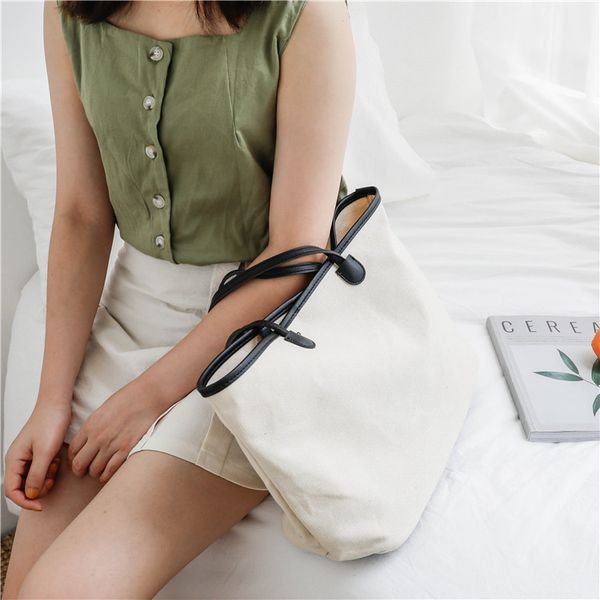 hbp canvas bag shoulder korean version of the new simple solid color wild large capacity beach canvas handbag
hbp canvas bag shoulder korean version of the new simple solid color wild large capacity beach canvas handbag