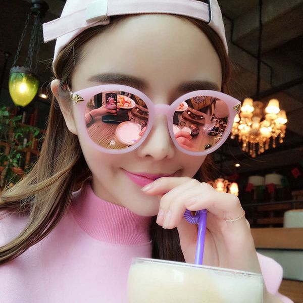 new korean polarized sunglasses women's 2019 sunglasses arrow big frame chaoyuan long face star eyes, White;black
new korean polarized sunglasses women's 2019 sunglasses arrow big frame chaoyuan long face star eyes, White;black
