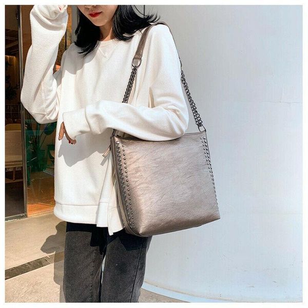 solid women's pu leather handbags ladies shoulder bag totes luxury female designer lady tote large capacity zipper shoulder bags
solid women's pu leather handbags ladies shoulder bag totes luxury female designer lady tote large capacity zipper shoulder bags