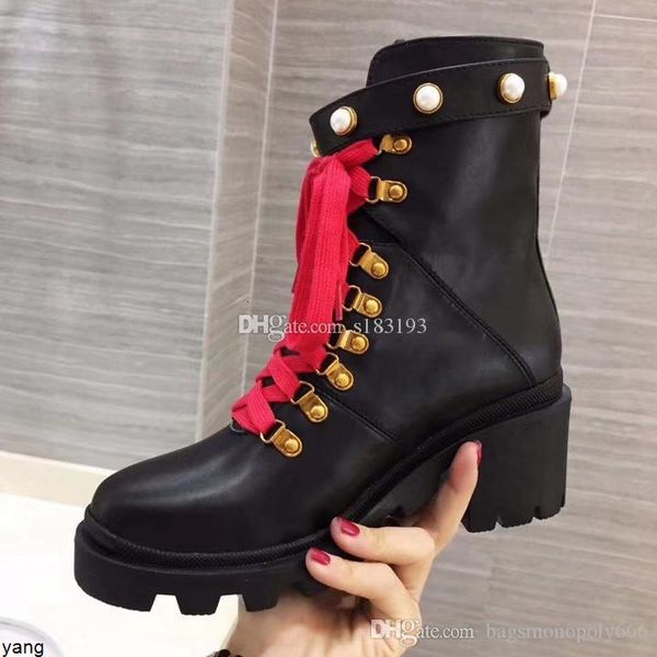 three colors optional 2019 fashion designer italian booties new martin boots leather material non-slip booties available, Black
three colors optional 2019 fashion designer italian booties new martin boots leather material non-slip booties available, Black