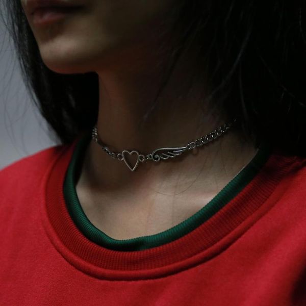 Punk Heart Feather Metal Choker Necklace Women Harajuku Angel Feather Pendant B36D, Silver
Punk Heart Feather Metal Choker Necklace Women Harajuku Angel Feather Pendant B36D, Silver