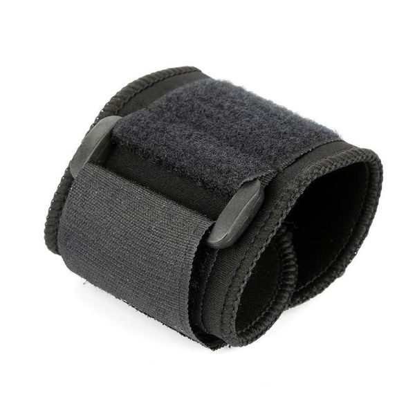 1 pair sport wristband adjustable wrist brace wrap support gym safety protect elastic wrist wraps bandages for sport jlllrn, Black;red
1 pair sport wristband adjustable wrist brace wrap support gym safety protect elastic wrist wraps bandages for sport jlllrn, Black;red