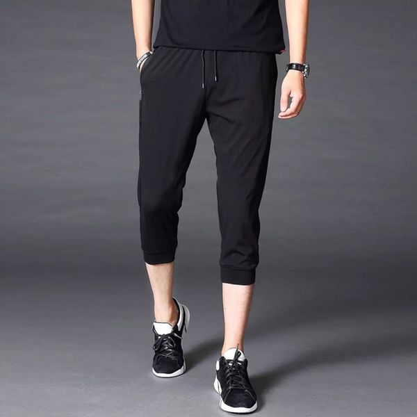 sporty capris men's summer new small feet korean casual elastic shorts men's corset closure shorts and shorts7-point pants fashion, Blue
sporty capris men's summer new small feet korean casual elastic shorts men's corset closure shorts and shorts7-point pants fashion, Blue