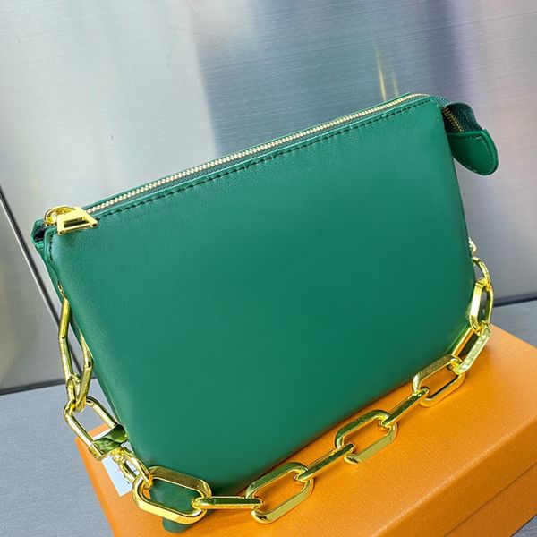 print embossed sheepskin hand-held single shoulder messenger bag design feeling large capacity chain method stick bag pillow bags armpit bag
print embossed sheepskin hand-held single shoulder messenger bag design feeling large capacity chain method stick bag pillow bags armpit bag