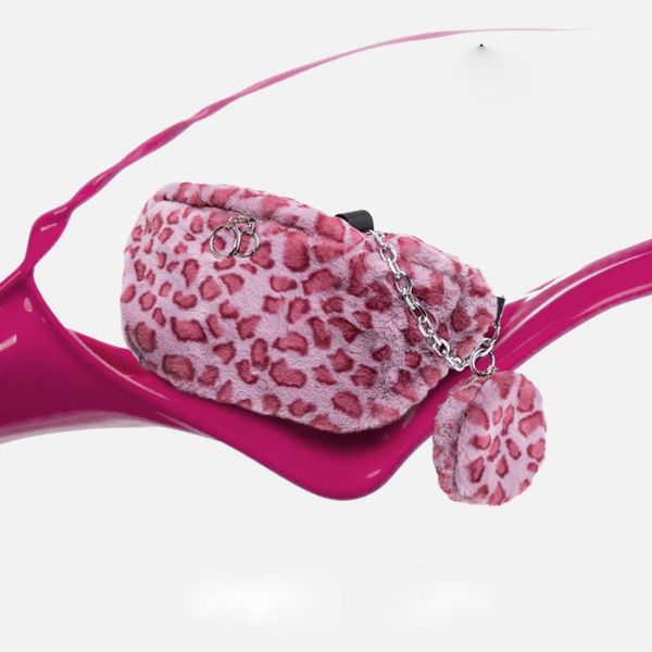 chain waist bag design zipper chest bag leopard travel fanny pack girl waist belt bags fashion phone pouch pack for women
chain waist bag design zipper chest bag leopard travel fanny pack girl waist belt bags fashion phone pouch pack for women