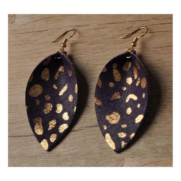 wholesale fashion charm jewelry real leather leaf earrings statement spots pattern leather dangle earrings f sqcegl beauty888, Silver 
wholesale fashion charm jewelry real leather leaf earrings statement spots pattern leather dangle earrings f sqcegl beauty888, Silver