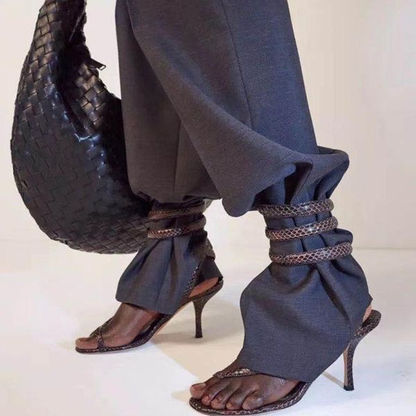 new summer solid women sandals snake pattern party shoes women open toe fashion shoes zapatos de mujer 2021, Black
new summer solid women sandals snake pattern party shoes women open toe fashion shoes zapatos de mujer 2021, Black