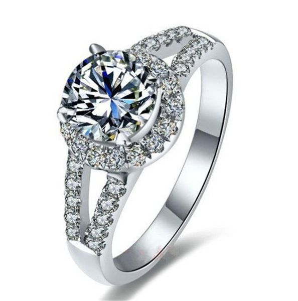 luxury quality test positive 1ct 6.5mm d-e moissanite diamond ring 925 sterling silver white gold cover women ring, Golden;silver
luxury quality test positive 1ct 6.5mm d-e moissanite diamond ring 925 sterling silver white gold cover women ring, Golden;silver