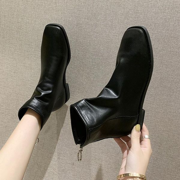 short boots women's autumn bla and white with pattern after zipper martin boots thin motorcycle b lady shoes -40, Black
short boots women's autumn bla and white with pattern after zipper martin boots thin motorcycle b lady shoes -40, Black