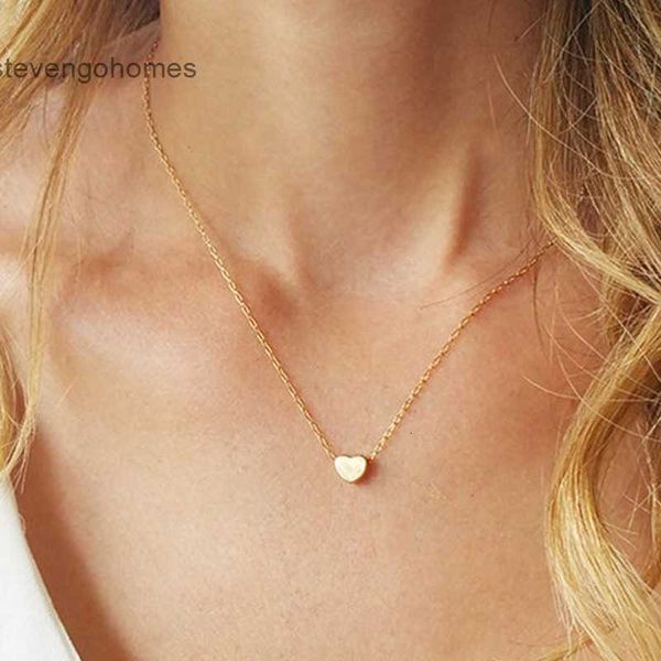 paper ins net red classic love pendant clip necklace 316l stainless steel collar chain, Silver
paper ins net red classic love pendant clip necklace 316l stainless steel collar chain, Silver