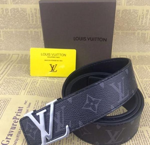 2021luxury mens belts automatic v6 buckle genuine leather belt for men striped designer belts, Black;brown
2021luxury mens belts automatic v6 buckle genuine leather belt for men striped designer belts, Black;brown