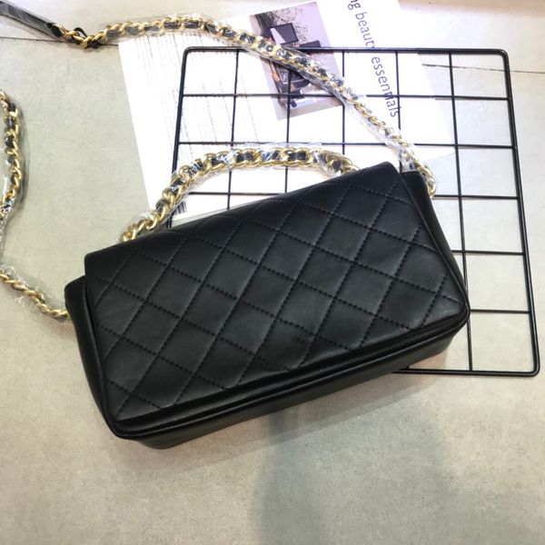made in real leather clutch purse handbag bag woman bag shoulder bag serial number inside 5882 01
made in real leather clutch purse handbag bag woman bag shoulder bag serial number inside 5882 01