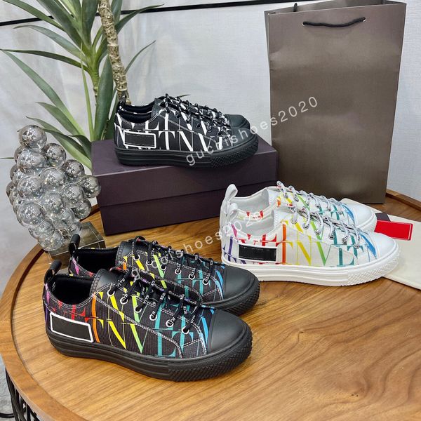 high low cut oblique bee men women luxurys shoes fashion pairs technical leather outdoor platform designers classic sneakers size35-45, Black;red
high low cut oblique bee men women luxurys shoes fashion pairs technical leather outdoor platform designers classic sneakers size35-45, Black;red