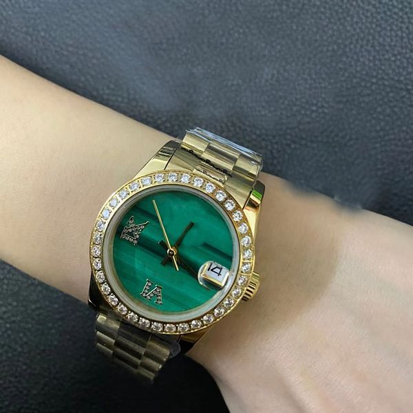 31mm new style u1 automatic 1646 movement green dial women watch 18 gold band, Slivery;brown
31mm new style u1 automatic 1646 movement green dial women watch 18 gold band, Slivery;brown