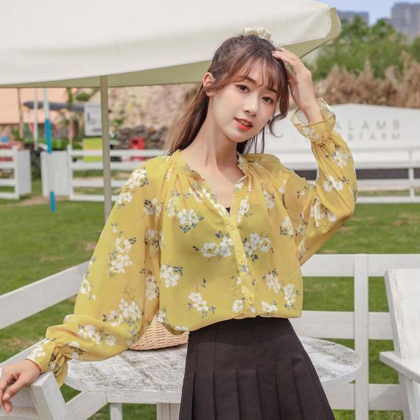 blouse good quality feminina women's clothes 2021 spring summer style cute sweet floral v-neck shirts female a6026, White
blouse good quality feminina women's clothes 2021 spring summer style cute sweet floral v-neck shirts female a6026, White