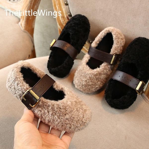 girl lamb furry fall and winter 2020 new korean children's princess fashion keep warm shoes 1-3-8-15 years old, Black;red
girl lamb furry fall and winter 2020 new korean children's princess fashion keep warm shoes 1-3-8-15 years old, Black;red