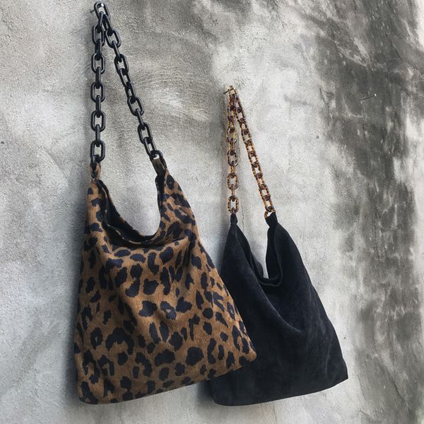 vintage acrylic chains women shoulder bags designer large capacity totes leopart canvas big purses female casual crossbody bag c1016
vintage acrylic chains women shoulder bags designer large capacity totes leopart canvas big purses female casual crossbody bag c1016