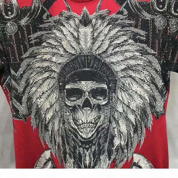 men t-shirt round neck ss "monopoli five" cotton jersey t-shirt by the street artist alec monopoly are printed at front tshirt for, White;black
men t-shirt round neck ss "monopoli five" cotton jersey t-shirt by the street artist alec monopoly are printed at front tshirt for, White;black