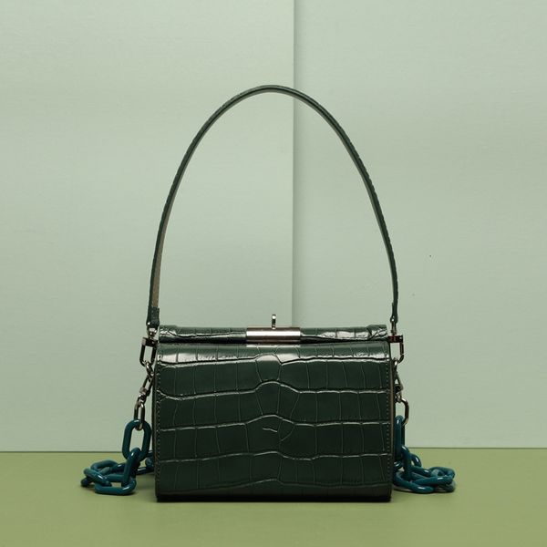 niche 2020 spring new female retro leather buckle small square package solid color crocodile pattern shoulder handbags
niche 2020 spring new female retro leather buckle small square package solid color crocodile pattern shoulder handbags