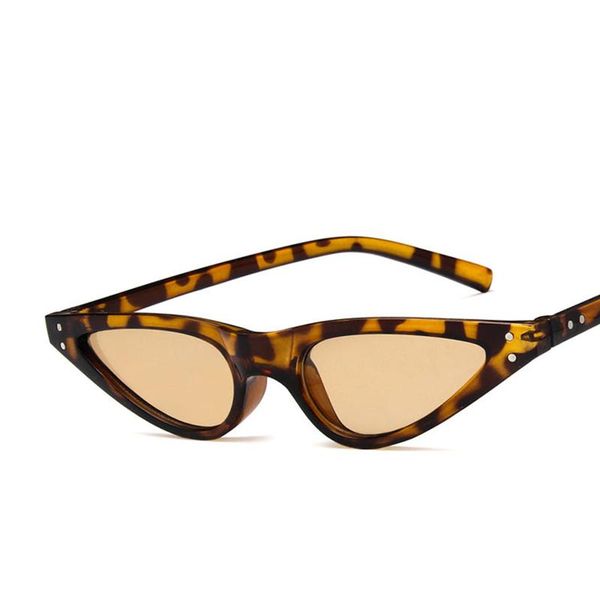 sunglasses ladies brand designer small women luxury plastic sun glasses female classic retro cat eye outdoor, White;black
sunglasses ladies brand designer small women luxury plastic sun glasses female classic retro cat eye outdoor, White;black