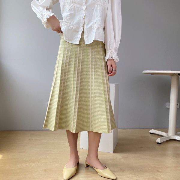 2021 new high waist knitted casual plaid autumn winter thick long chic women a line skirt jupe femme saia i0c5, Black
2021 new high waist knitted casual plaid autumn winter thick long chic women a line skirt jupe femme saia i0c5, Black