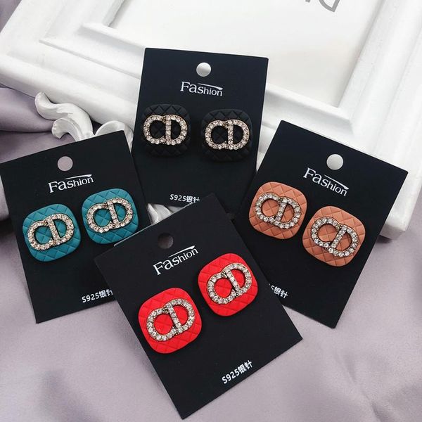 stud 2021 korean temperament square spray paint s925 needle letter earrings ear jewelry, Golden;silver
stud 2021 korean temperament square spray paint s925 needle letter earrings ear jewelry, Golden;silver