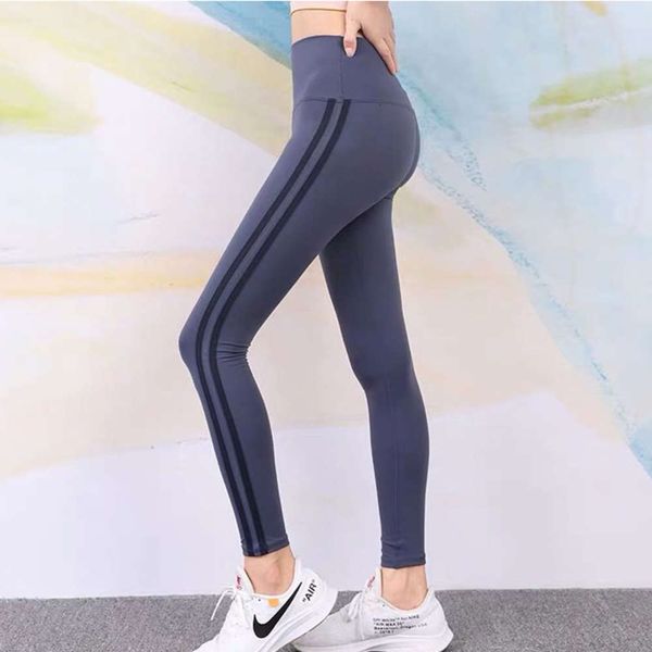 2019 winter tights new nylon female fitness yoga suit stretch naked high waist sports, Black
2019 winter tights new nylon female fitness yoga suit stretch naked high waist sports, Black